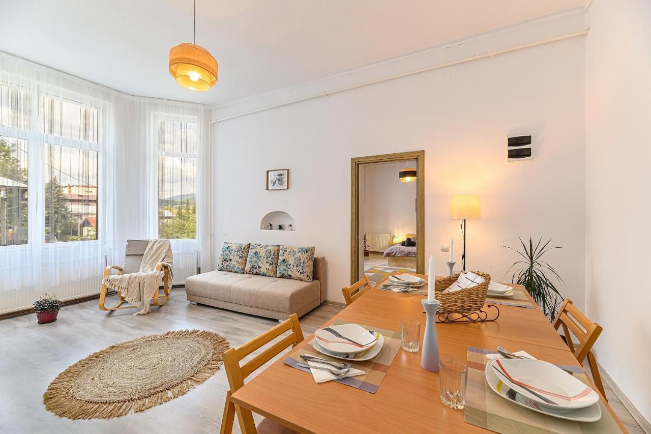 סינאיה Mountain Oasis Apartment מראה חיצוני תמונה